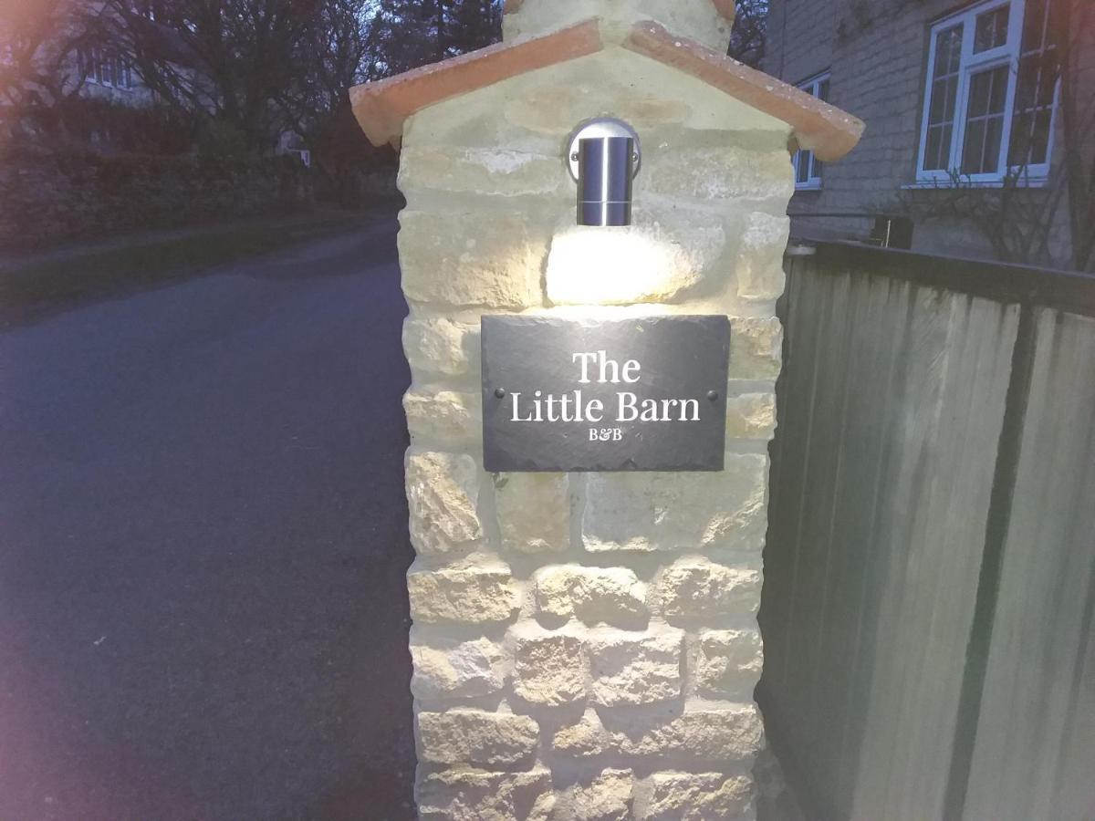 The Little Barn Apartment Carlby Luaran gambar