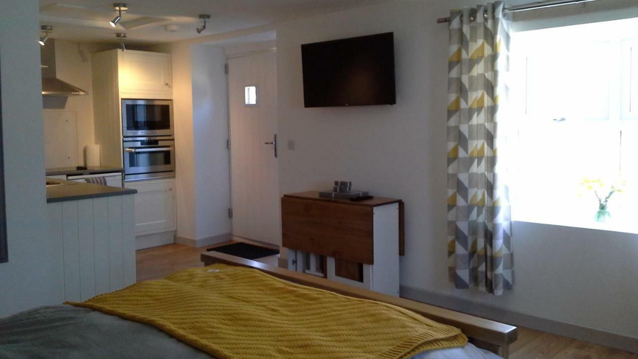 The Little Barn Apartment Carlby Luaran gambar