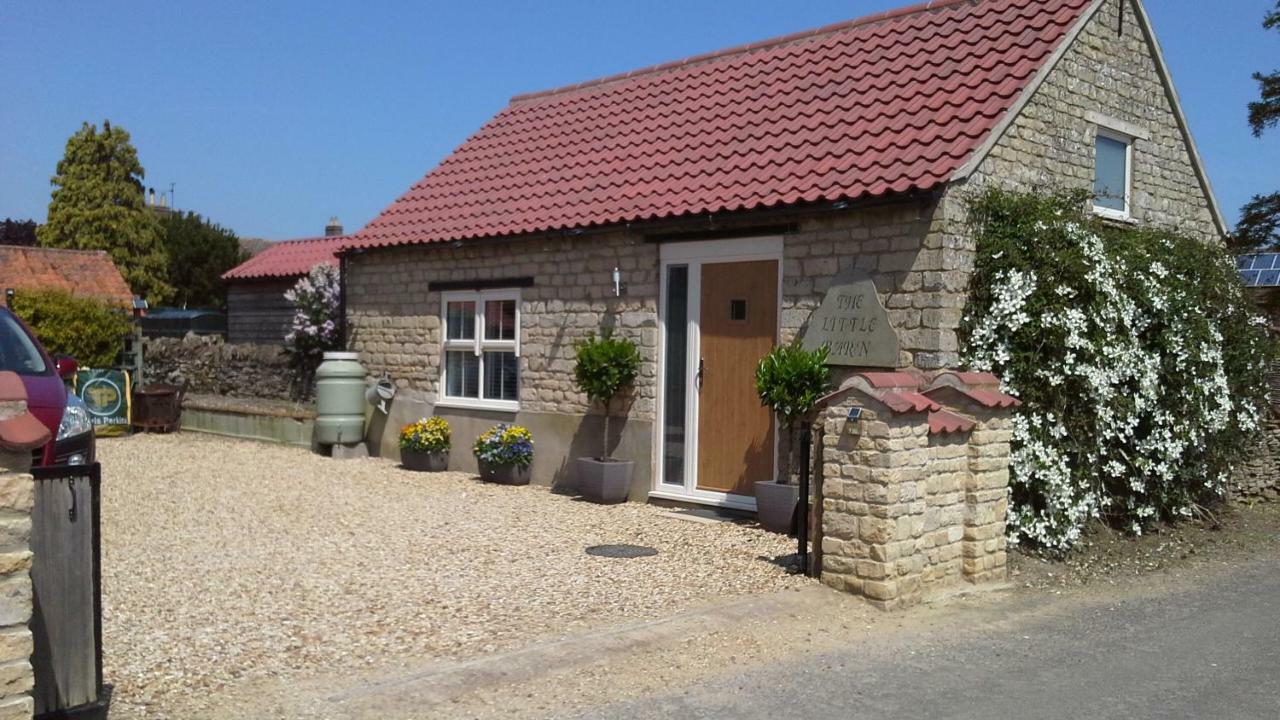 The Little Barn Apartment Carlby Luaran gambar